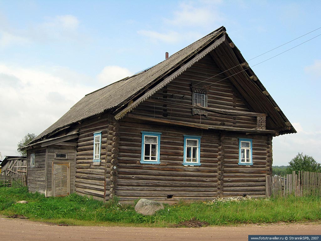 Забелино. Старый дом. Большой. Не думаю, что купеческий, но крестьянин был зажиточный