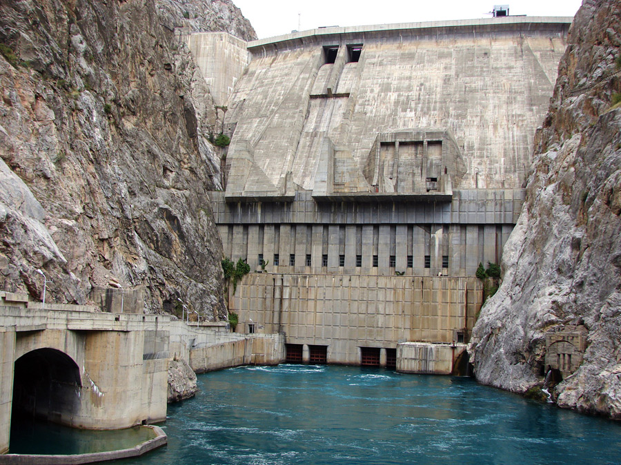 Токтогульская ГЭС
