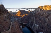 Hoover Dam, человек и природа