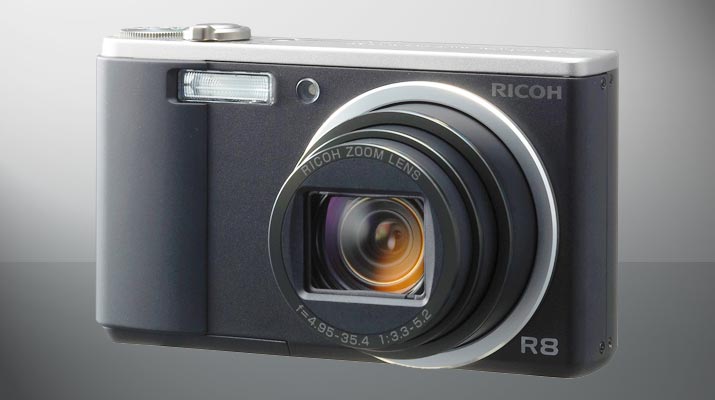 RICOH R8:  10-   7-    